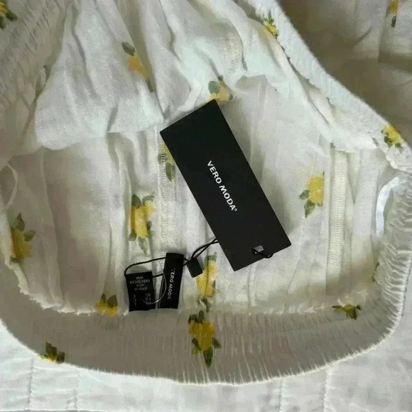 White floral mini skirt Vero Moda women’s large cottagecore summer romantic - Picture 8 of 8